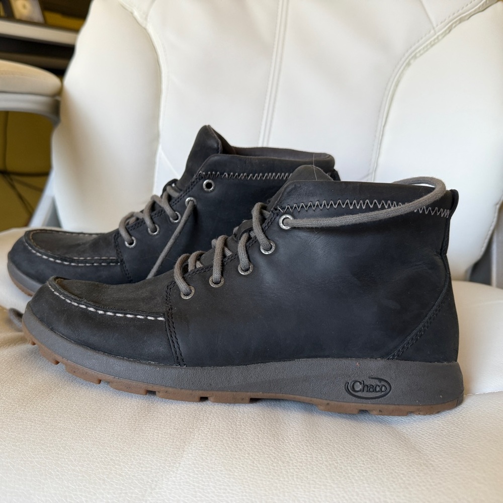Chaco hommes boots in GUC